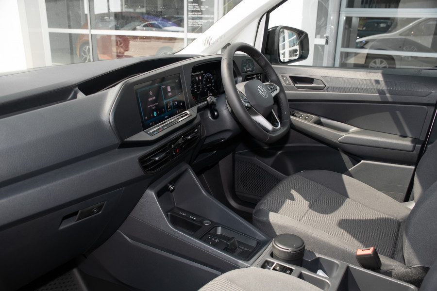 2025 MY26 Volkswagen Caddy 5 TSI220 SWB Van Image 7