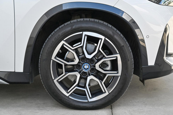 2024 BMW iX1 U11 xDrive30 M Sport SUV image 22