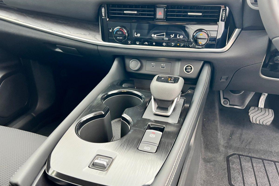 2024 Nissan X-TRAIL T33 N-TREK SUV Image 24