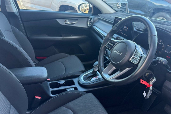 2022 Kia Cerato BD S Sedan Image 17
