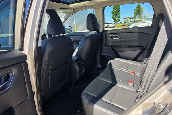 2026 Nissan X-Trail T33 Ti SUV Image 14