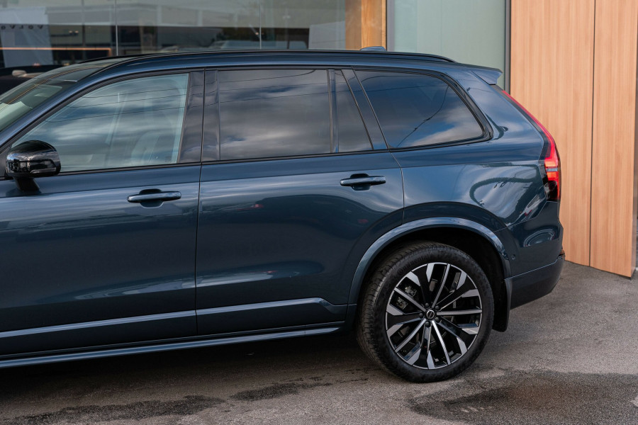 2025 MY26 Volvo XC90 L Series Ultra B5 Dark SUV Image 20
