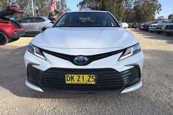 2024 Toyota Camry AXVH70R Ascent Sedan Image 9