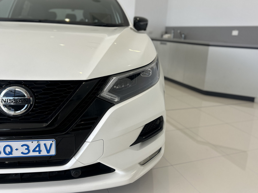 2021 Nissan QASHQAI SUV Image 3