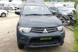 Mitsubishi Triton GL MN