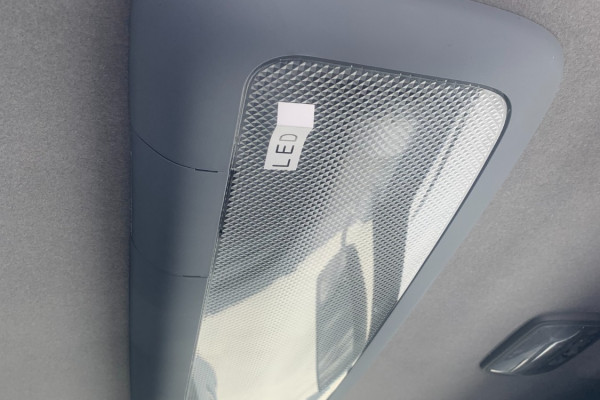 2026 Isuzu  NPR 45/65-175 DT D34 TRADE TRADEPACK Tray Image 14