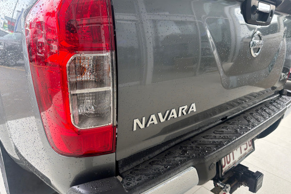 2018 Nissan Navara D23 Series 3 ST-X King Cab Pickup Image 17