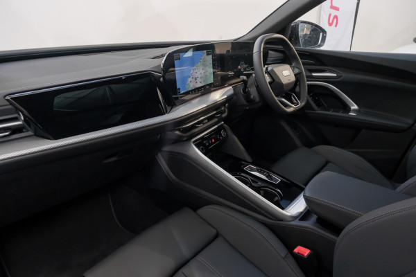 2026 Audi Q5 e-hybrid 270kW SUV