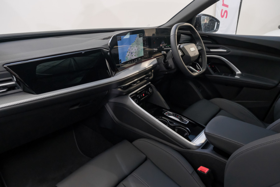 2026 Audi Q5 e-hybrid 270kW SUV
