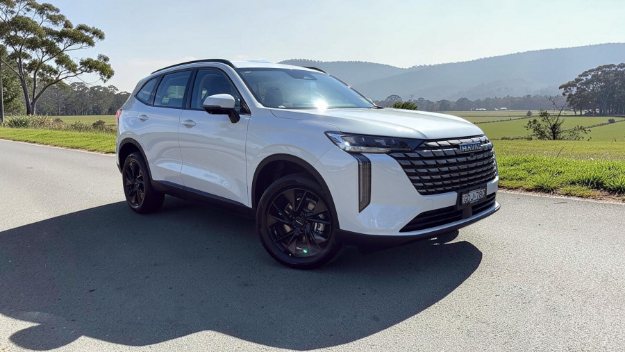 2025 GWM Haval H6 B01 Lux Hybrid SUV Image 1