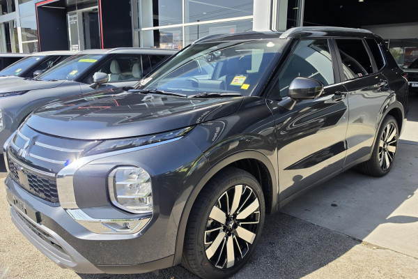 2026 MY25 Mitsubishi Outlander ZM Aspire SUV Image 3