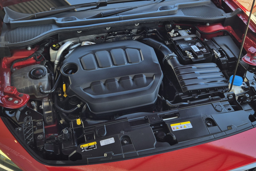 2022 Cupra Formentor KM V SUV Image 21