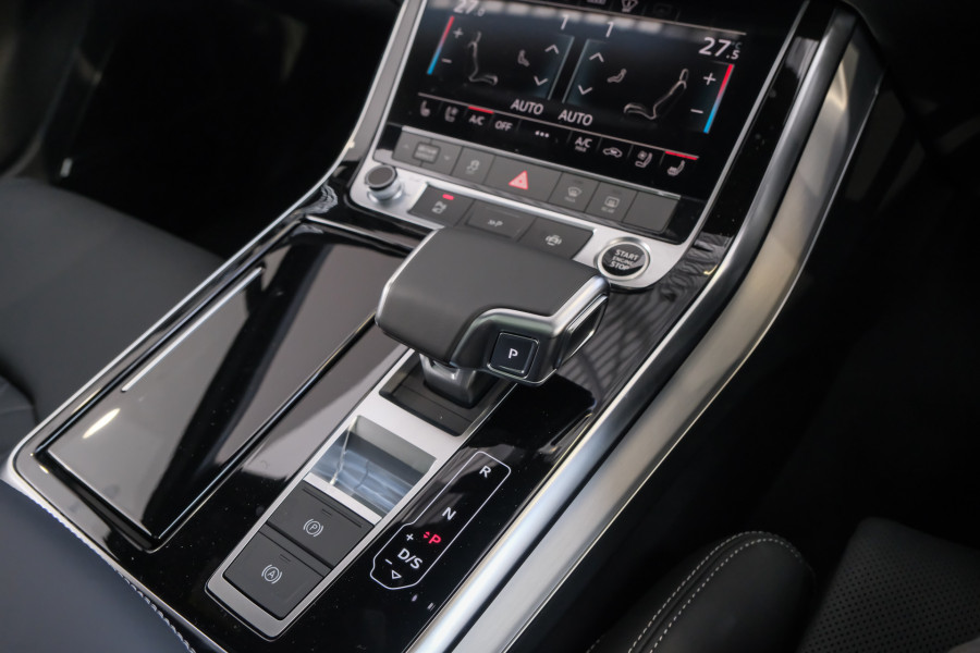 2026 MY25 Audi Q7 4M TDI 210kW S line SUV