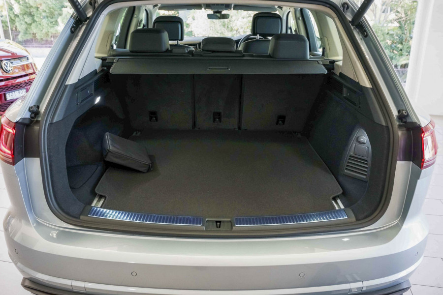 2024 Volkswagen Touareg RC 170TDI SUV Image 23