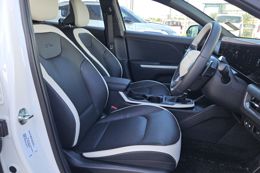 2024 MY25 Kia K4 CL4m GT-Line Sedan Image 13