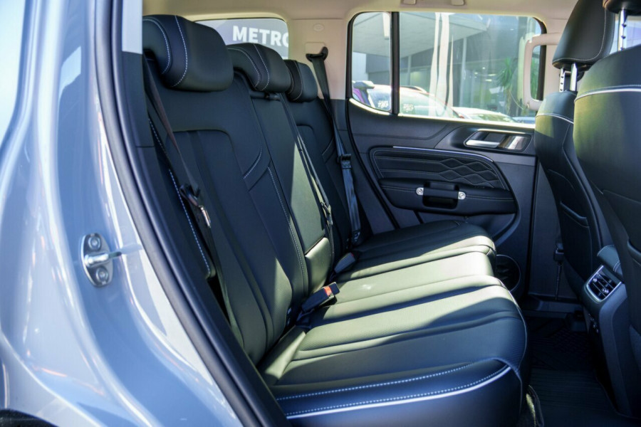 2026 GWM Tank 300 P01 Ultra Hi4-T PHEV SUV Image 9