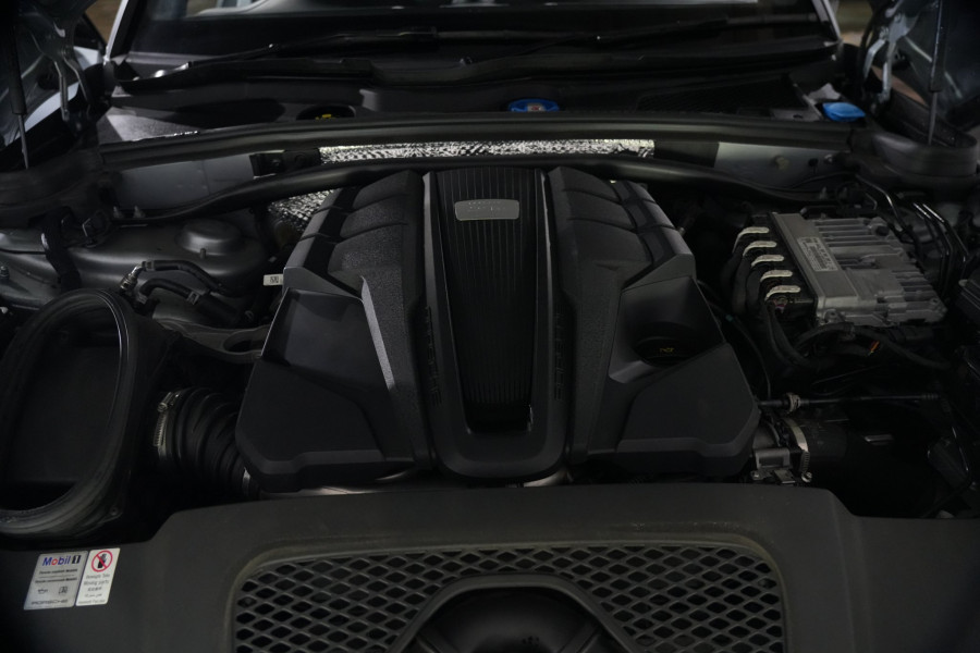 2020 Porsche Macan GTS SUV