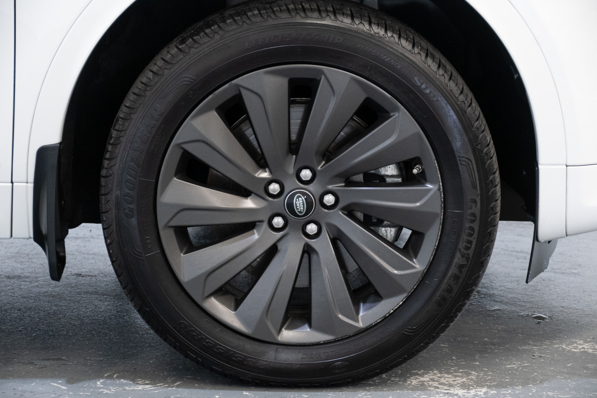 2020 Land Rover Discovery Sport SE SUV