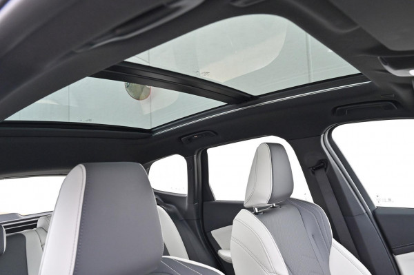 2025 BMW X1 U11 xDrive20i M Sport SUV image 12