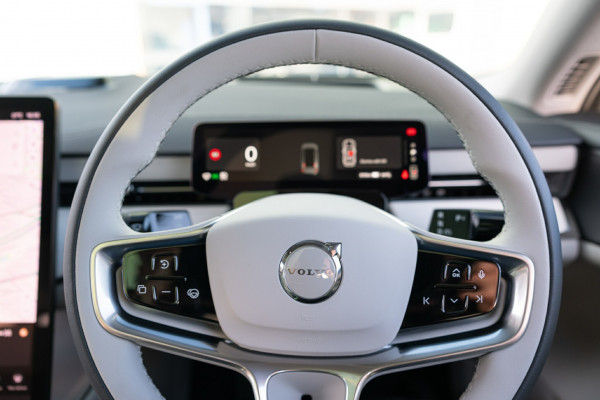 2026 Volvo ES90  Plus Single Motor Sedan Image 30