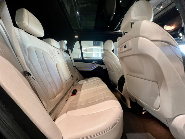 2022 BMW X5 G05 xDrive40i M Sport SUV image 18