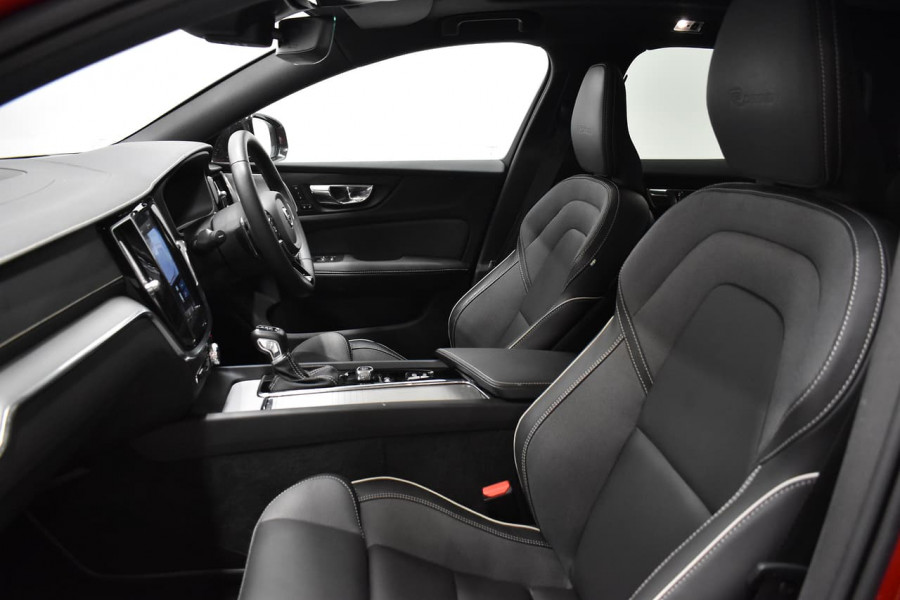 2019 Volvo V60 (No Series) MY20 T5 R-Design Wagon Image 15