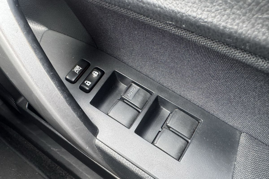 2014 Toyota Corolla ZRE182R Ascent Sedan Image 8