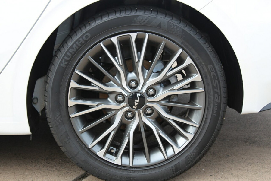 2023 Kia Cerato BD Sport Hatch Image 15