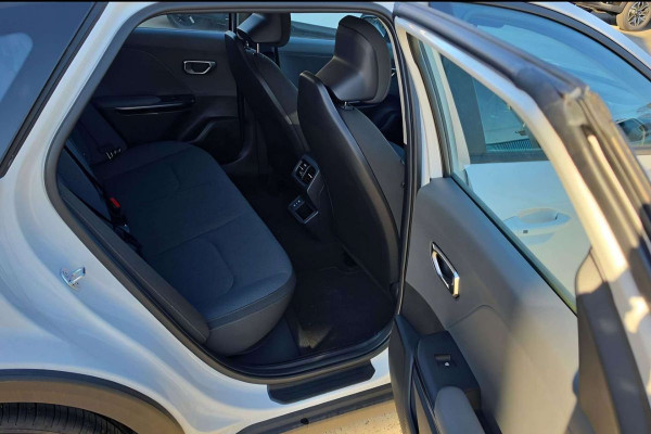 2025 MY26 Kia K4 CL4m S Hatch Image 10