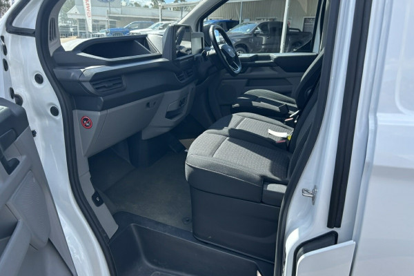 2023 MY23.75 Ford Transit Custom AV Trend SWB Van Image 5