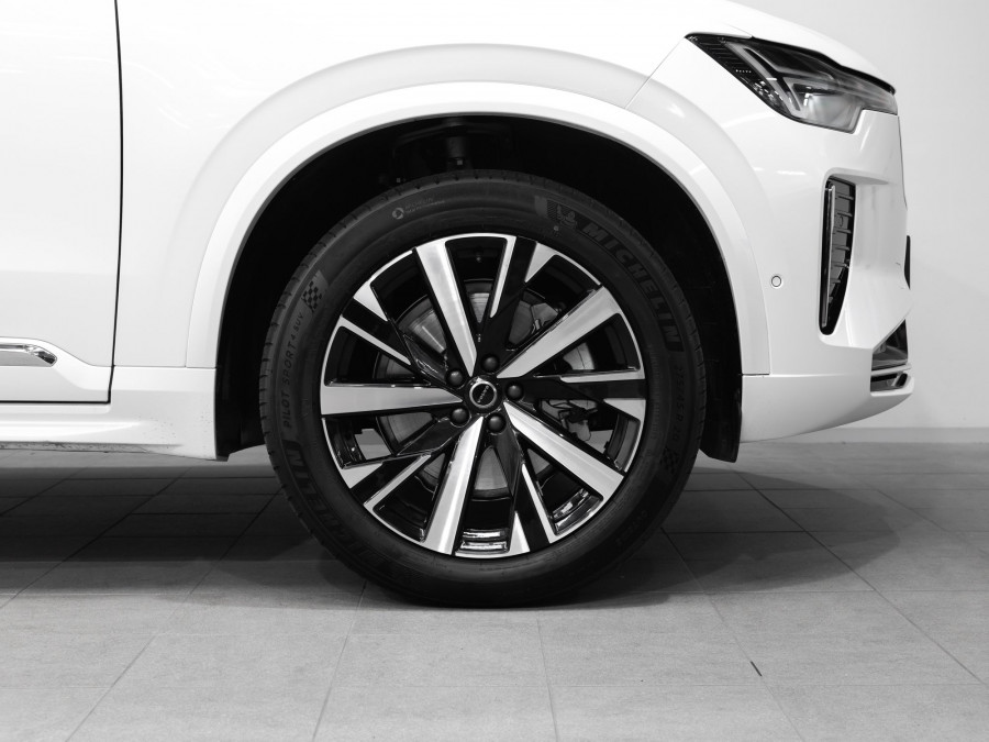 2026 Volvo XC90 L Series B5 Plus AWD 2L Petrol SUV Image 4