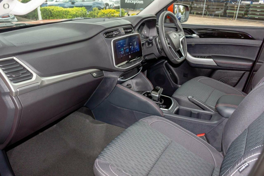 2024 MY23 LDV T60 SK8C Max PRO Ute Image 8