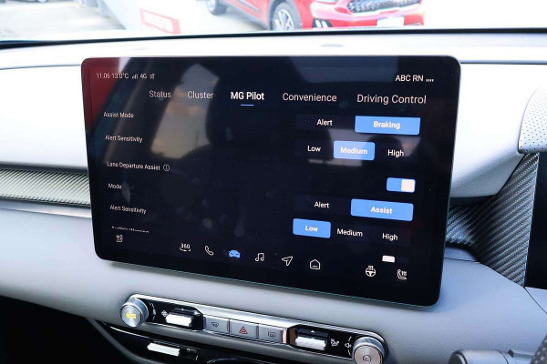 2025 MG MGS5 EV ZS3EM Essence 62 SUV Image 15