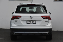 2018 Volkswagen Tiguan 5N MY18 110TDI Comfortline Suv Image 4