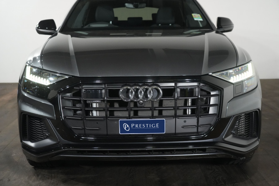2024 Audi Q8 F1 60 TFSI e S Line SUV Image 3
