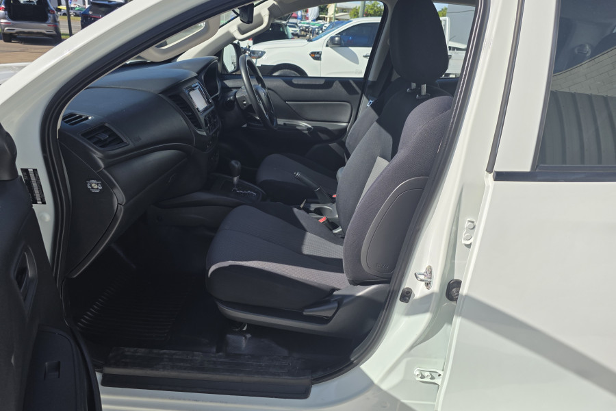 2019 Mitsubishi Triton MR GLX ADAS Cab Chassis Image 9