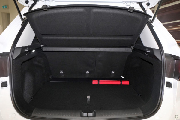 2025 MG ZS ZS32 Essence SUV Image 5