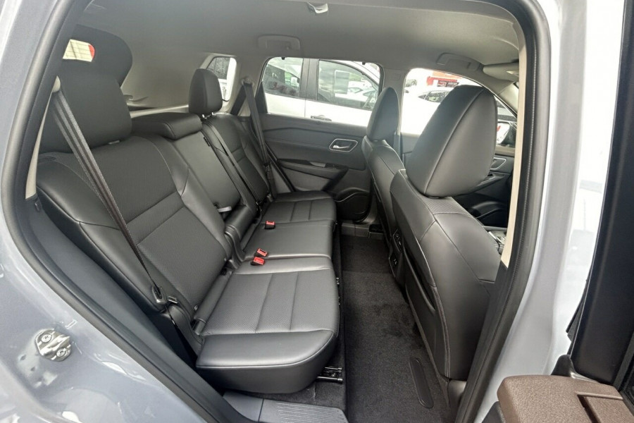 2024 MY25 Nissan X-Trail T33 N-TREK SUV Image 17