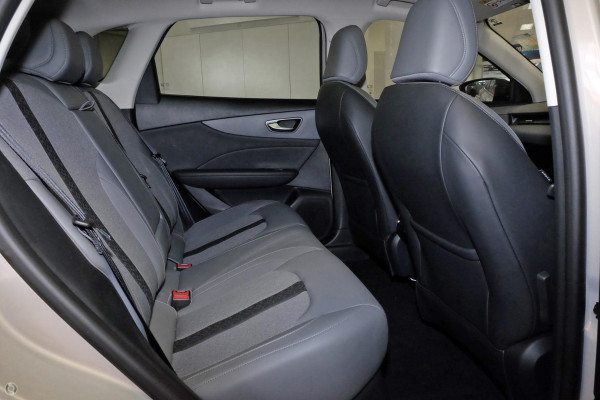 2025 MG MGS5 EV ZS3EM Essence 62 SUV Image 9