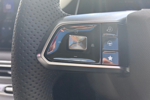 2026 MG MGS6 EV IS3E Essence SUV Image 16