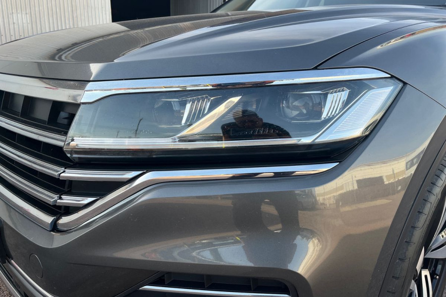 2019 Volkswagen Touareg CR 190TDI Launch Edition SUV Image 13