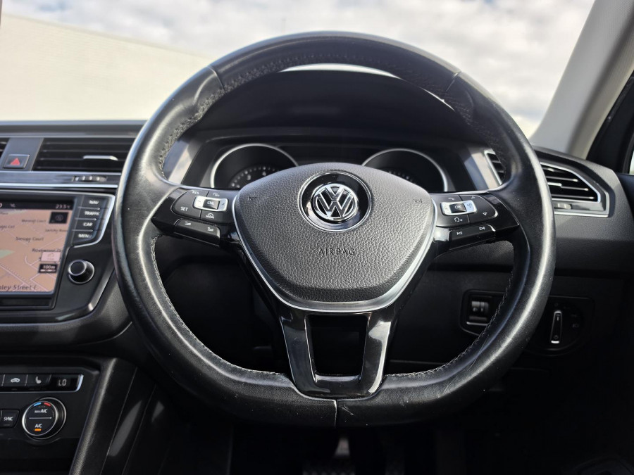 2016 MY17 Volkswagen Tiguan 5N 132TSI Comfortline SUV Image 19