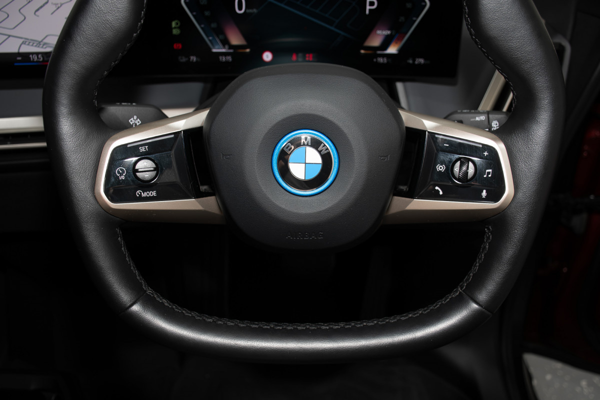 2022 BMW iX xDrive40 Sport SUV