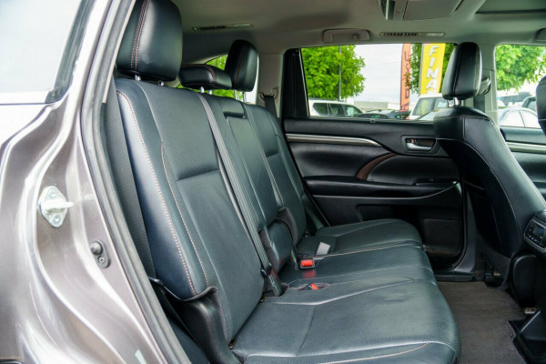 2018 Toyota Kluger GSU50R Grande SUV Image 10