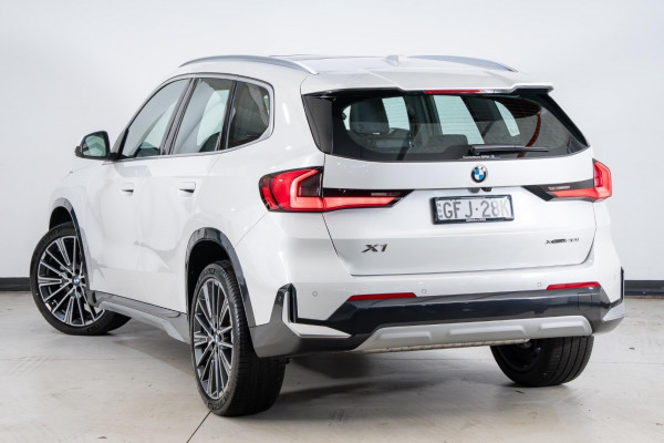 2026 BMW X1 U11 xDrive20i M Sport SUV image 4