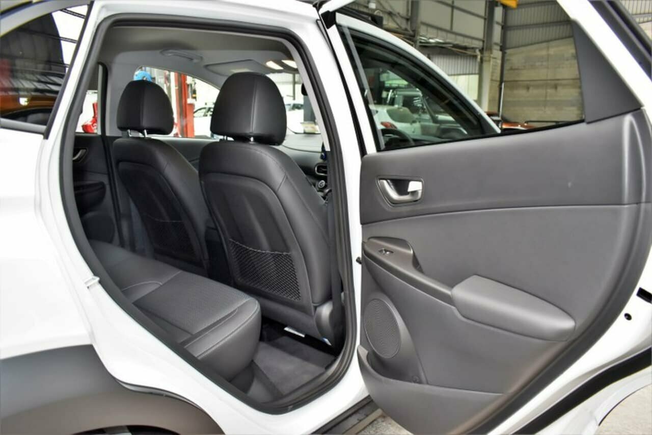 2020 Hyundai Kona OS.3 Elite SUV Image 15