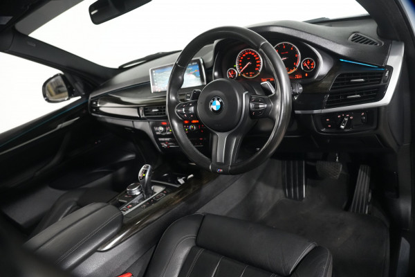 2018 BMW X5 xDrive30d SUV image 11
