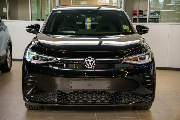 2025 Volkswagen ID. 5 E2 GTX SUV Image 4