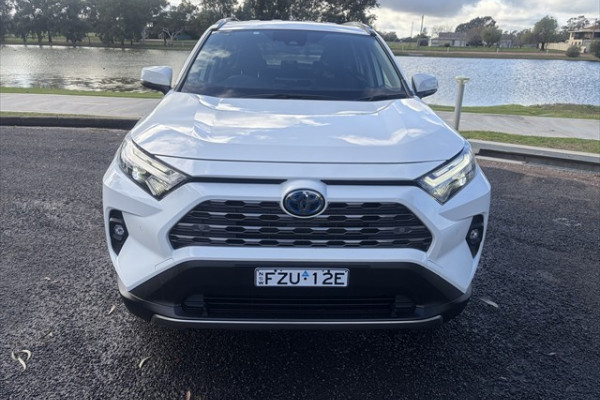 2024 Toyota RAV4 AXAH54R GXL SUV Image 2