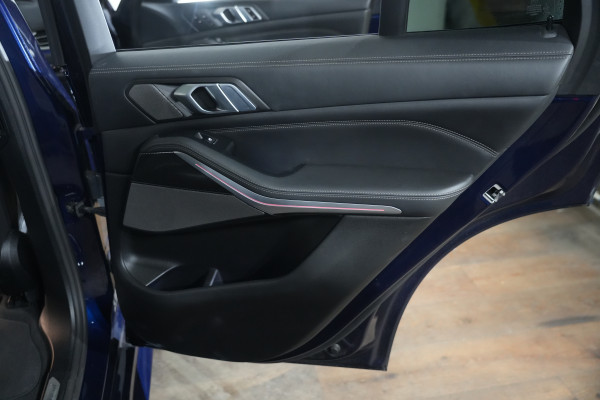 2021 BMW X5 M50i SUV Image 36